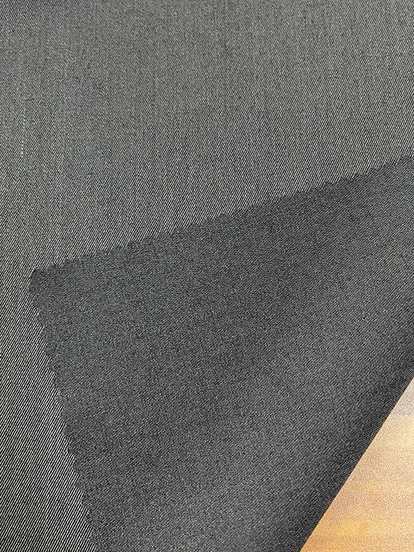 WOOL LIKE WOVEN AH-71723 65%T+32%R+3%WFlat dan licin, ia boleh mencerminkan kesan tekstil yang halus dan menunjukkan perangai fabrik yang mulia.